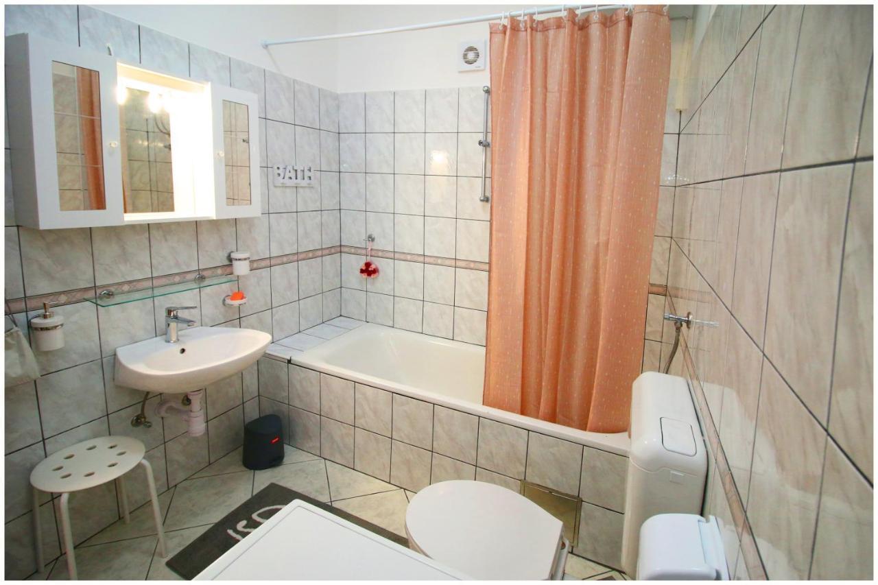 Studio Apartman Elena Primošten Eksteriør billede